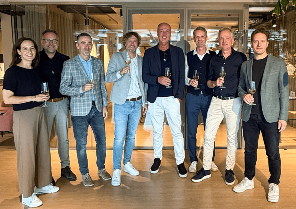 Toast na overname Hiemstra & De Vries door Leeuwendaal